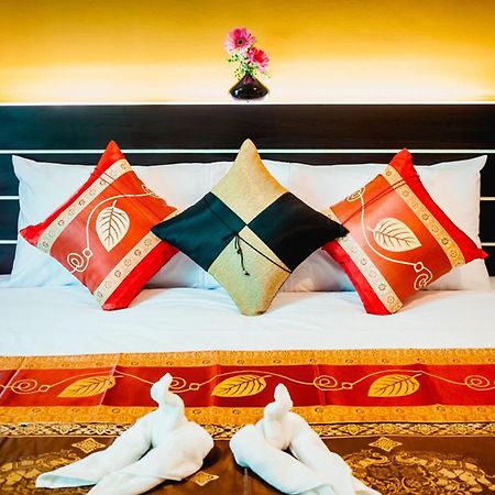 Chalong Boutique Inn Екстериор снимка